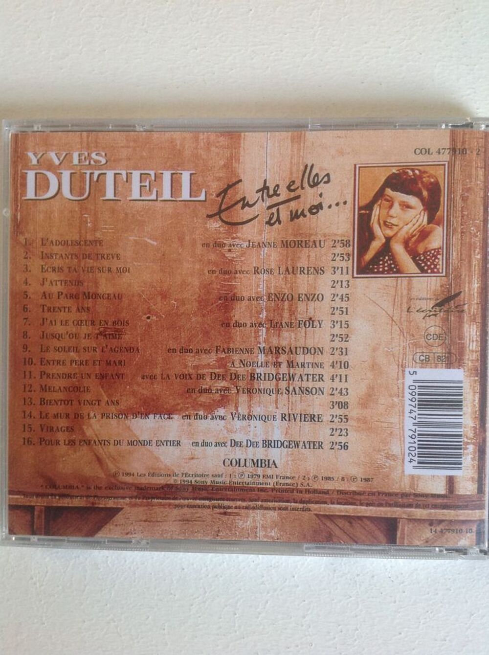 YVES DUTEIL ENTRE ELLES ET MOI... Envoi Possible
CD et vinyles