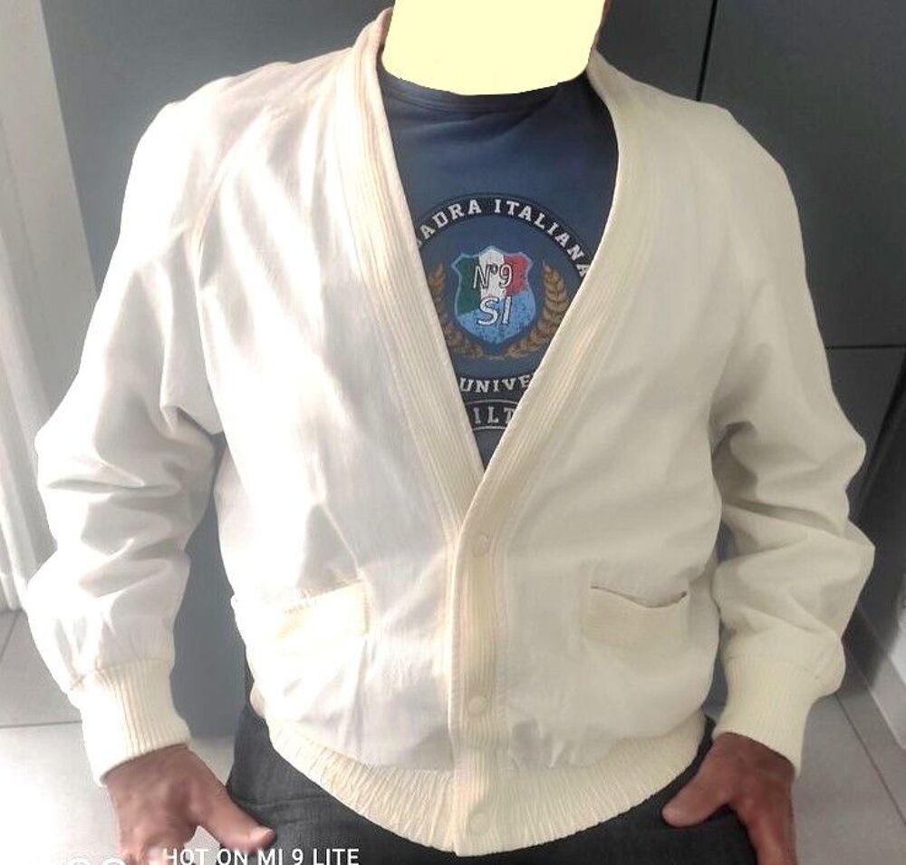 Blouson d'&eacute;t&eacute; blanc en coton., taille 3 / L
V�tements