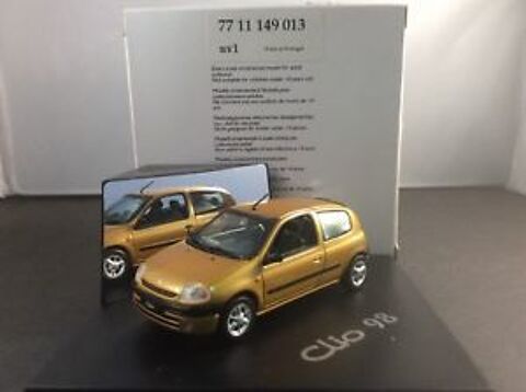 Renault Clio de 1998, jaune 0 Auboué (54)