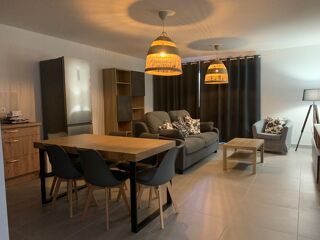  Appartement à louer 3 pièces 70 m²