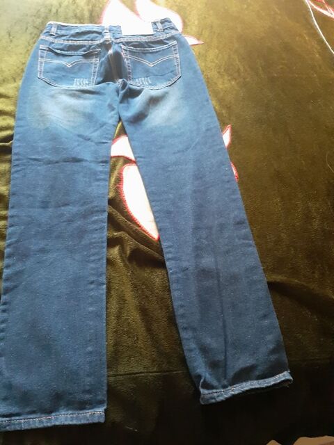 pantalon jean 10 Noyon (60)