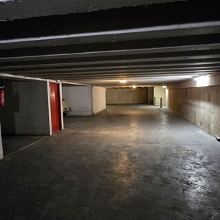  Parking / Garage � louer 12 m�