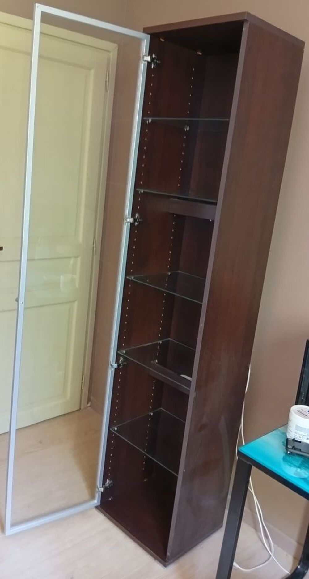vitrine en bois Meubles