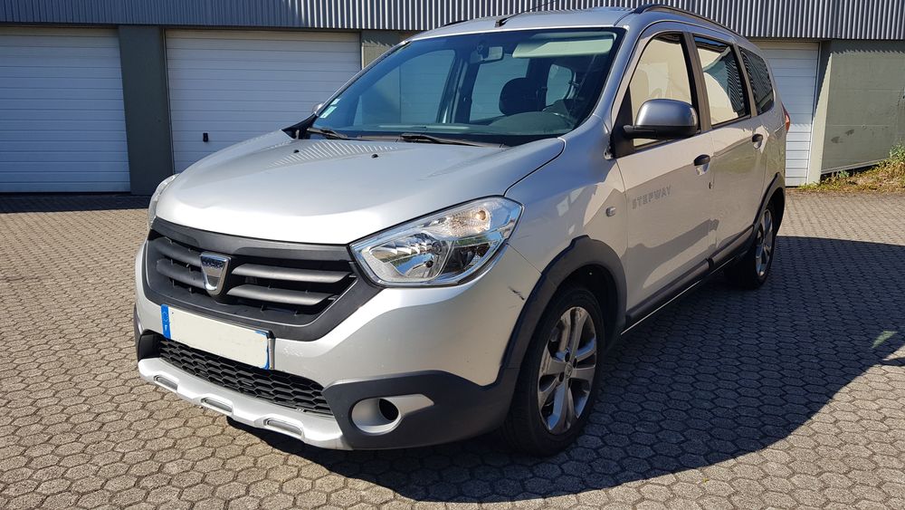 Lodgy dCI 110 7 places Stepway 2016 occasion 41500 Cour-sur-Loire