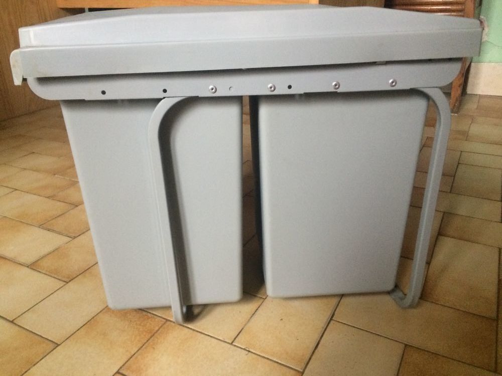 POUBELLE de cuisine Meubles