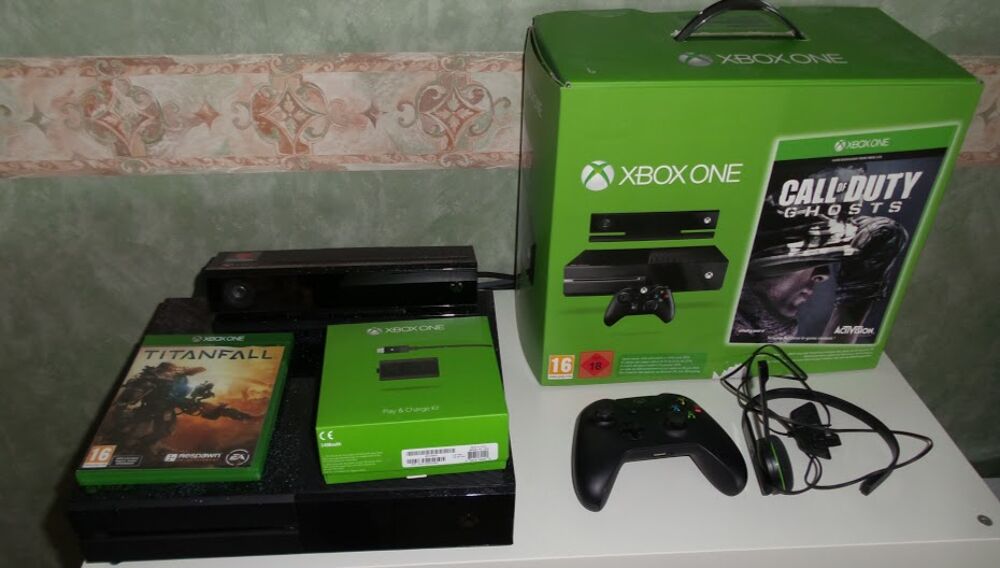 Xbox one pack cod ghosts + kinect + jeux Consoles et jeux vidos