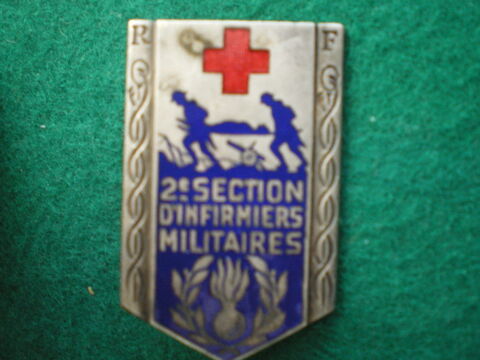 Insigne de Sant - 2 Section d'Infirmiers Militaires. 91 Caen (14)