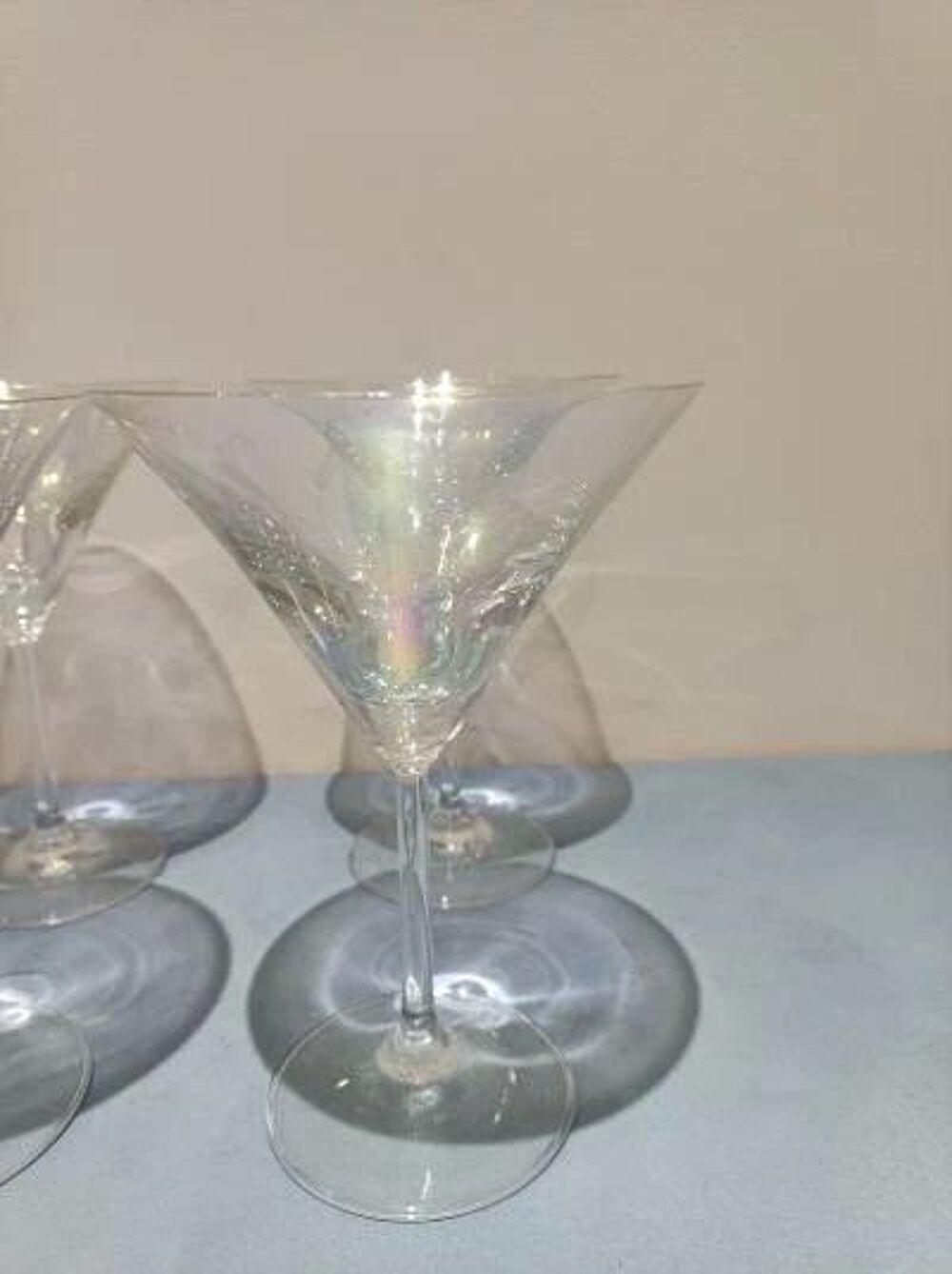 Lot 4 verres martini iris&eacute;s 16,5 cm cocktail Décoration