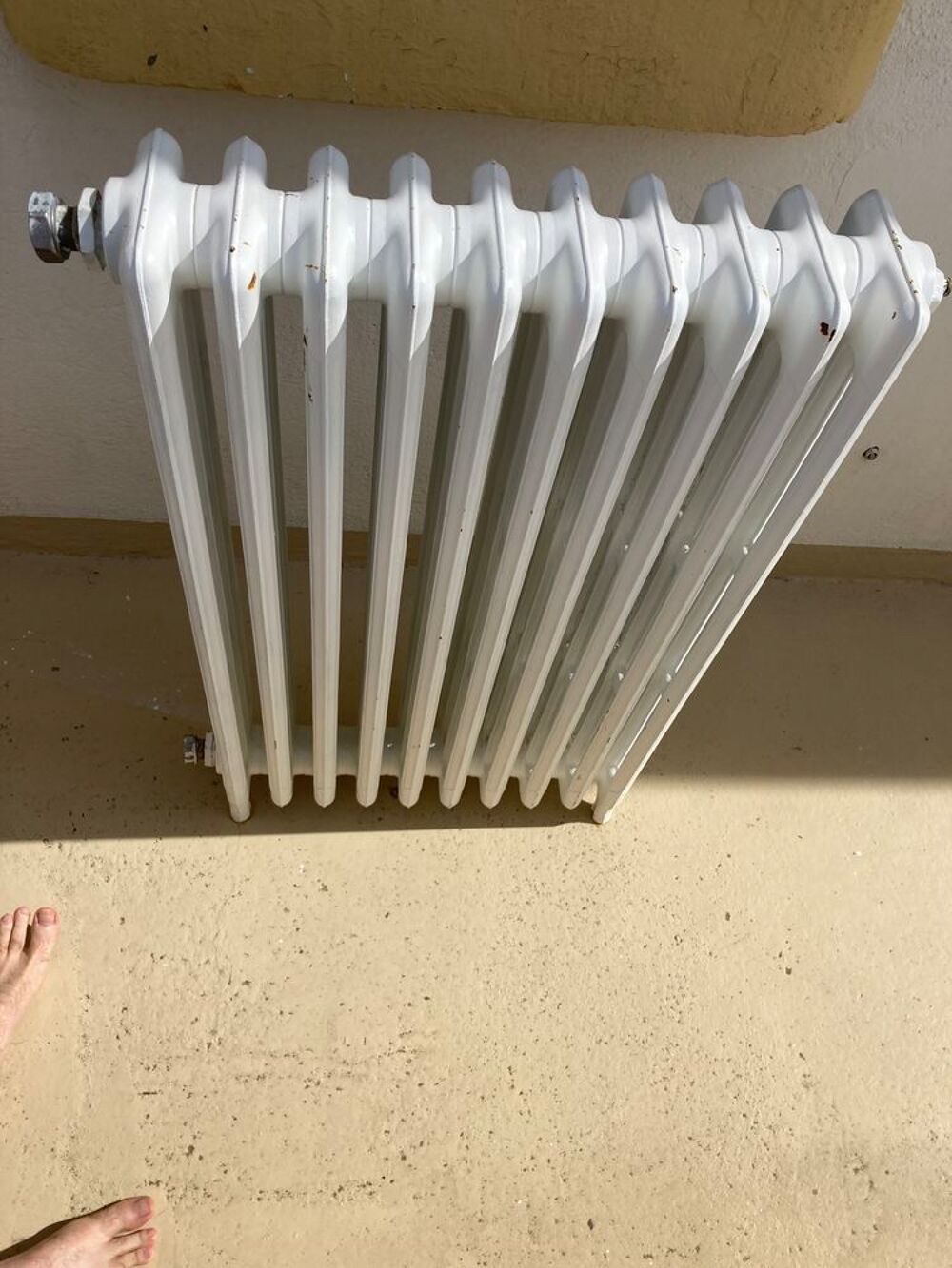 Radiateur v&eacute;ritable fonte tr&egrave;s haut de gamme Luxe avec pied Bricolage