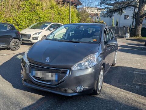 Peugeot 208 1.2 VTi 82ch BVM5 Allure