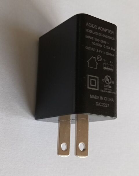 Lot de 10 chargeur USB type US 5v-2000mA 20 Gardanne (13)