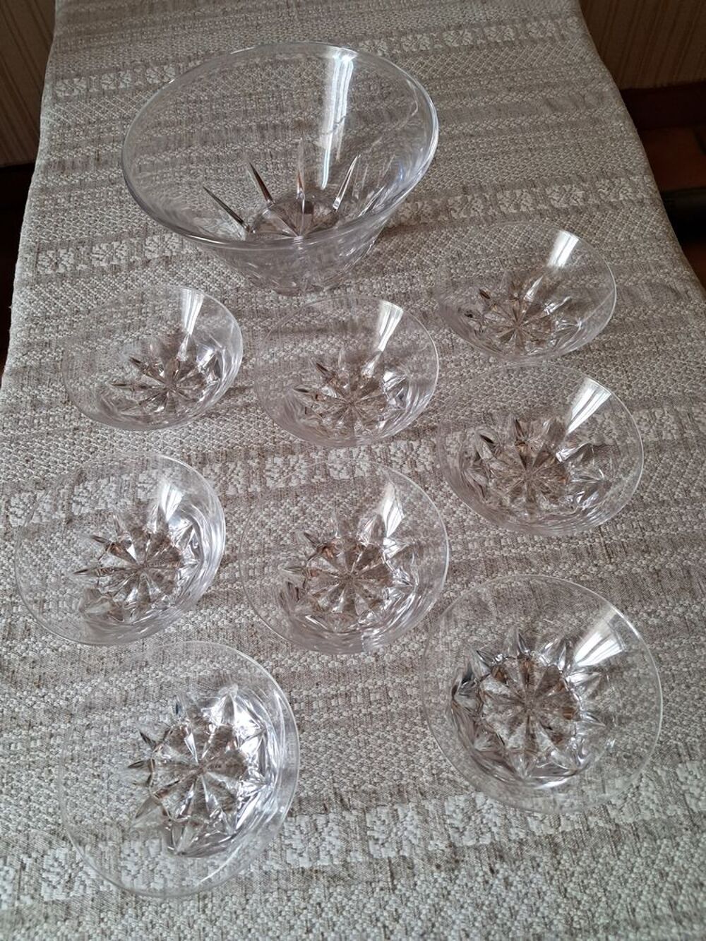 Ensemble 1 saladier et 8 coupelles en cristal Cuisine