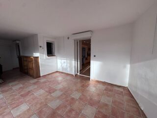  Appartement à louer 4 pièces 90 m²