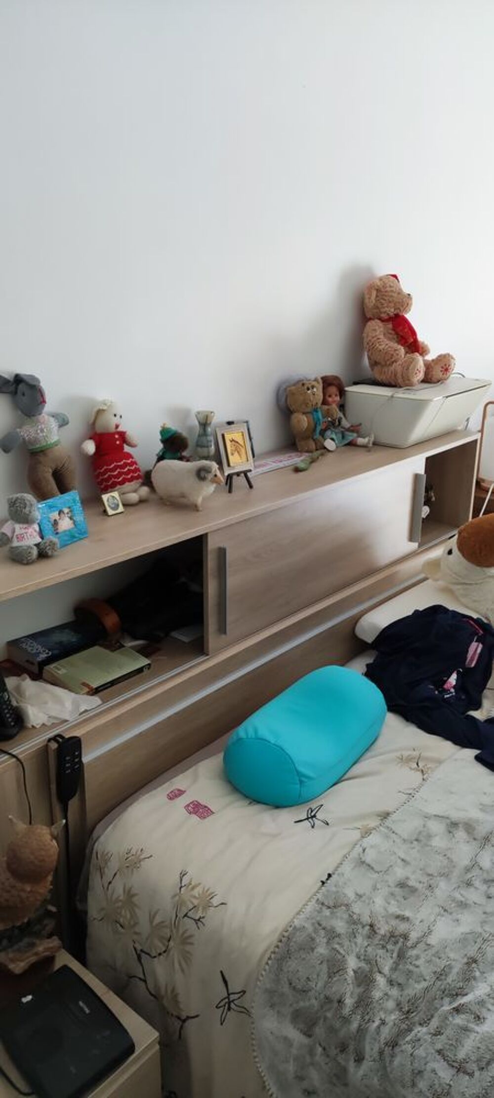 VIDE MAISON TOUT DOIT PARTIR
Meubles