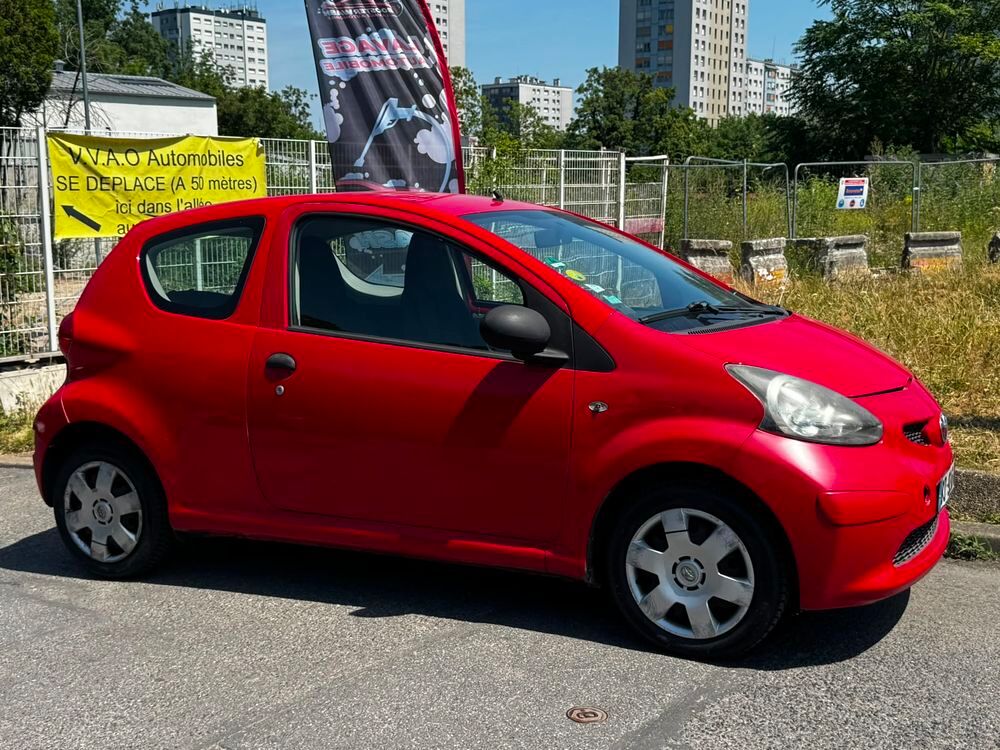 Aygo 1.0 VVT-i Silk 2007 occasion 94000 Cr&eacute;teil