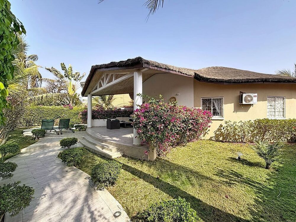 Vente Villa Villa de charme tropicale avec patio central & piscine privé Saly, sénégal (Senegal)