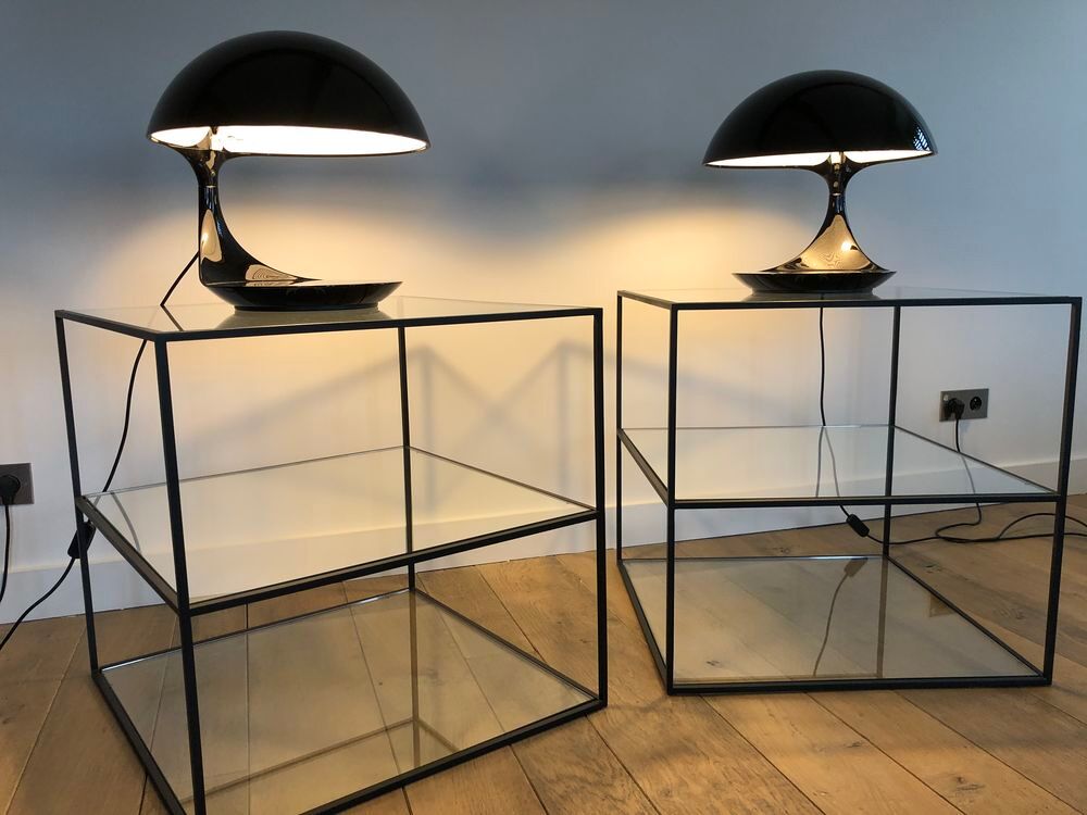 2 Bouts de canap&eacute;, design cubes 60 cms, 3 plateaux verres. Meubles