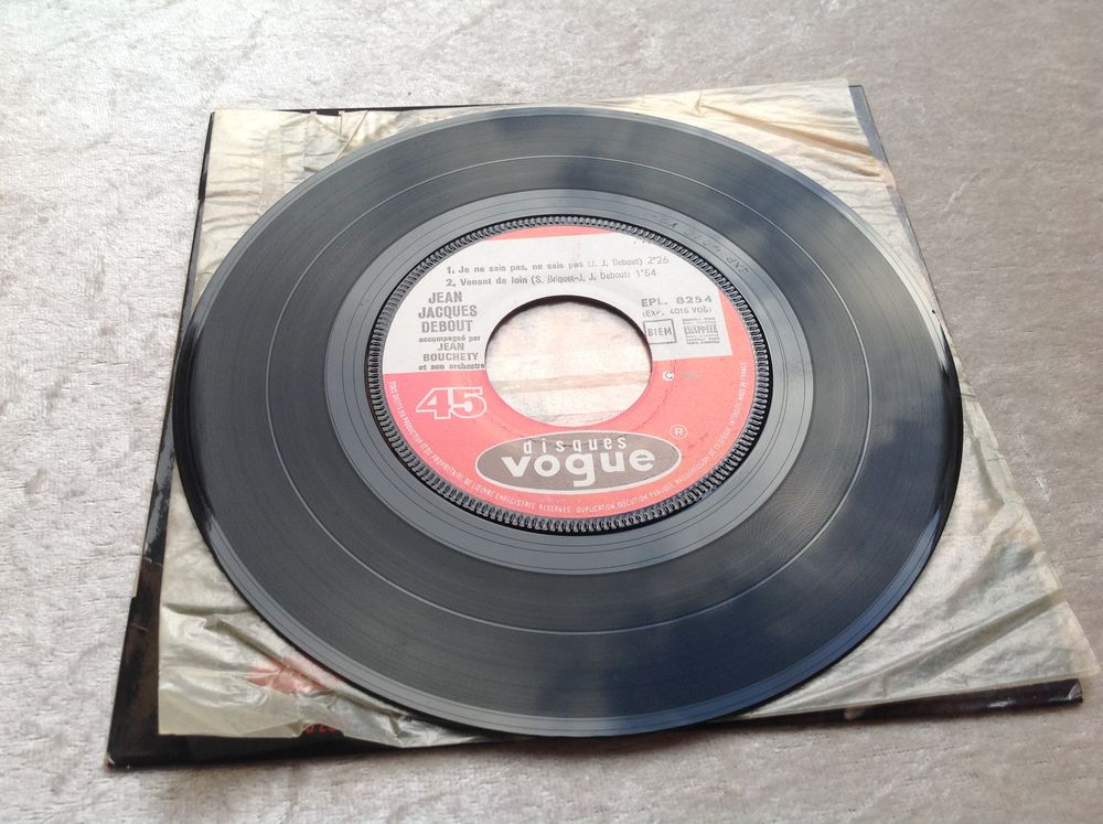 JEAN JACQUES DEBOUT 45 Tours 4 Titres Envoi Possible CD et vinyles