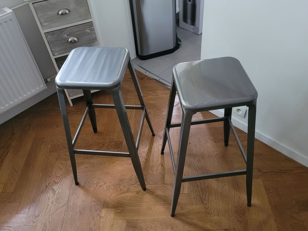 Tabouret de bar bistrot gris PAS DE SMS SVP Meubles