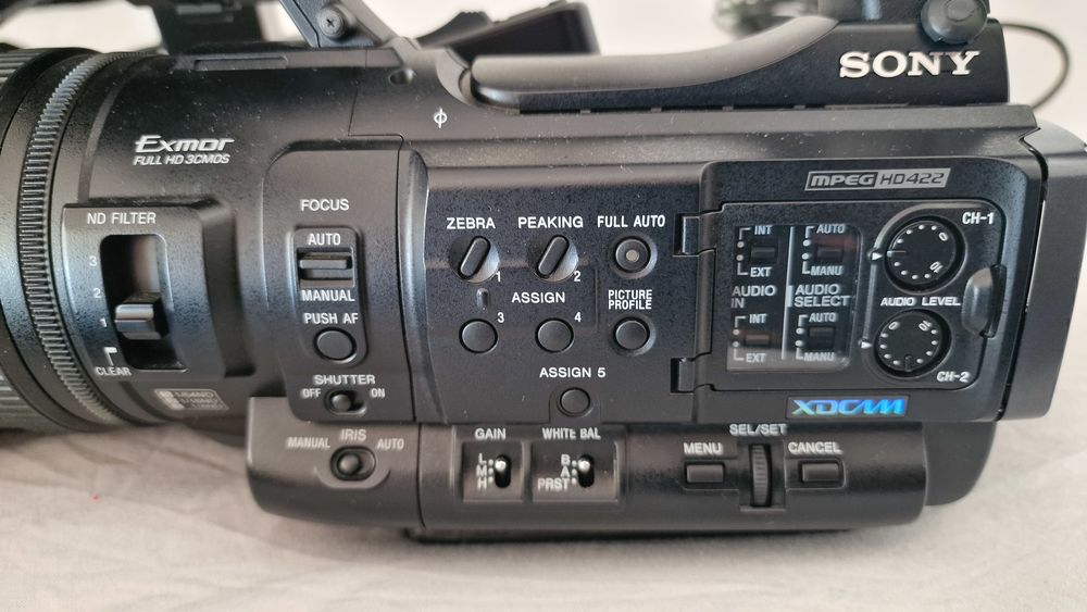 CAMERA SONY 
Photos/Video/TV