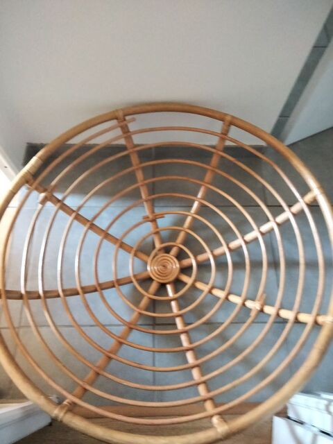 Loveuse en rotin 29 Chazelles-sur-Lyon (42)