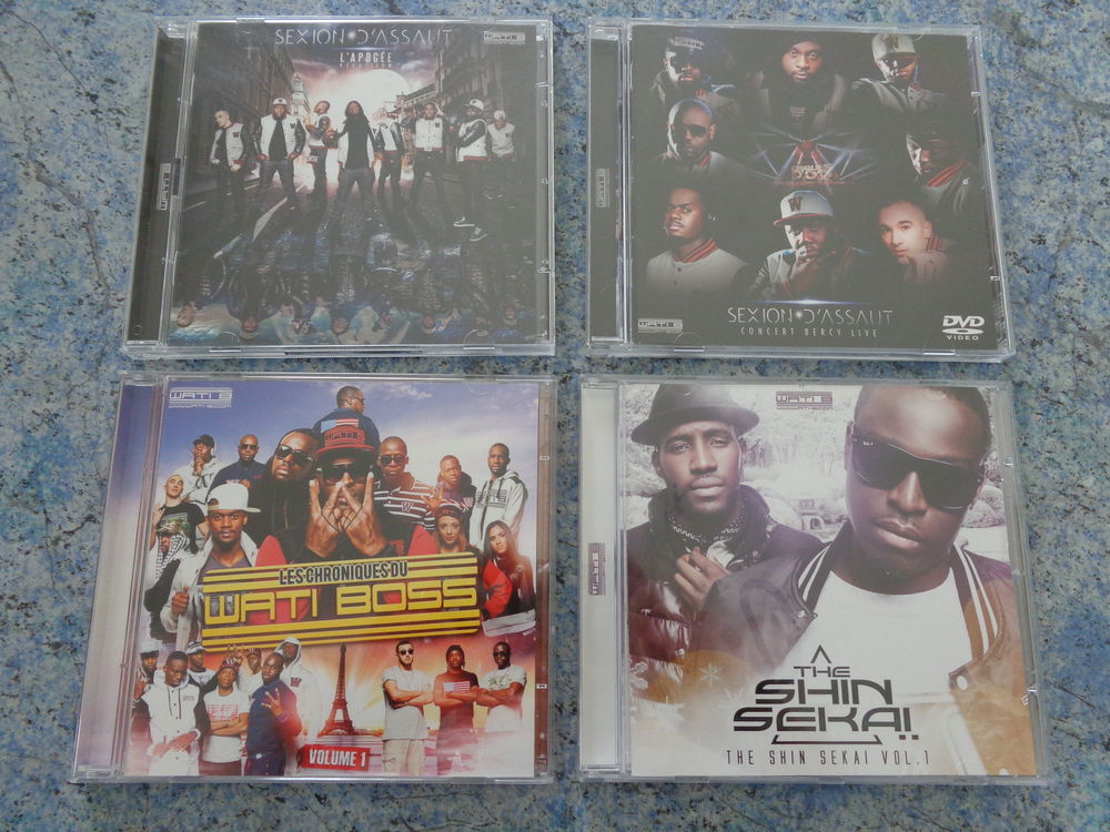 Un lot de quatre cd - sexion d'assaut CD et vinyles