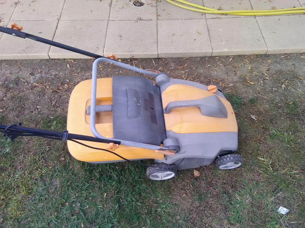 scarificateur &eacute;lectrique Jardin