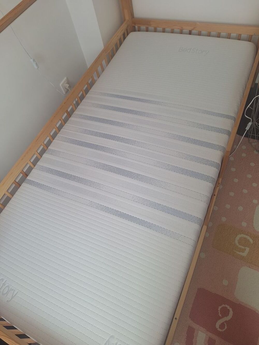 Lit cabane 90&times;190 avec matelas Mobilier enfants