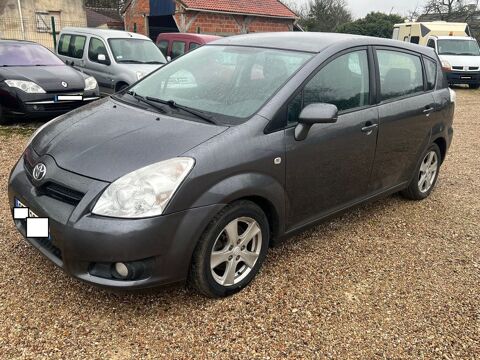 Toyota Corolla Verso MC 136 D-4D 7pl FAP Lin&eacute;a Luna 2008 occasion Armeau 89500