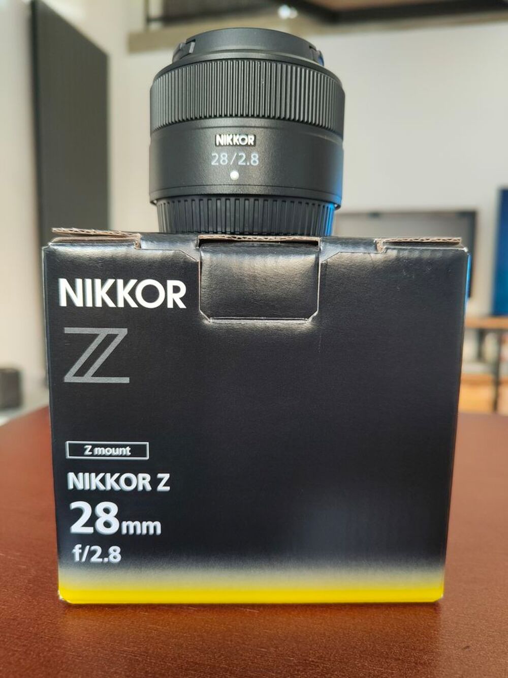 Nikon Z 28 mm f/2.8 Photos/Video/TV