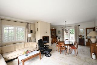  Villa à vendre 6 pièces 161 m²