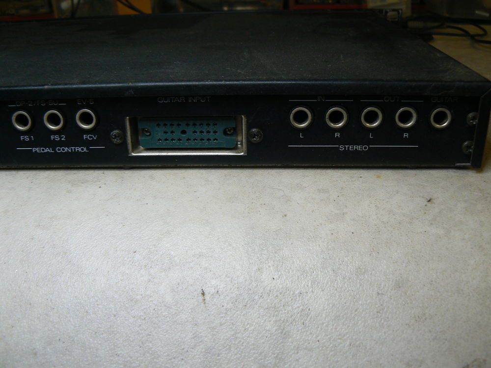 Roland GM-70 Convertisseur midi pour guitare Instruments de musique