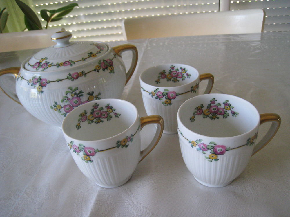 Sucrier et 3 tasses 1950 GDA Cuisine