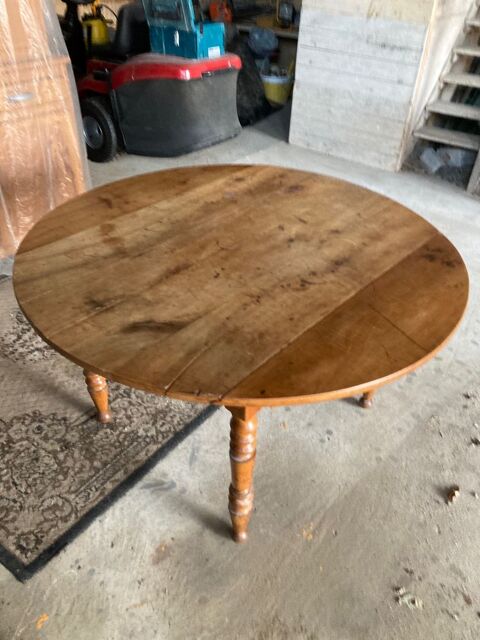 Trs belle table ronde ancienne de 1925 en merisier massif  70 Vitr (35)