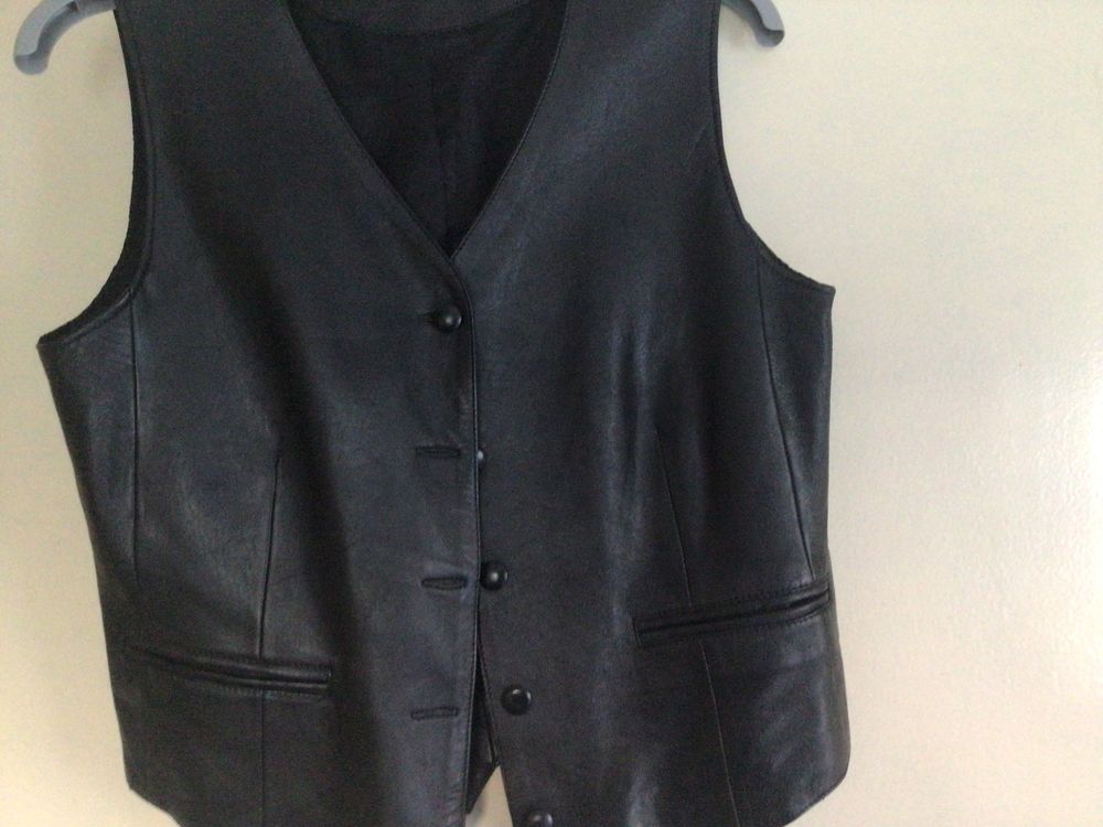 Gilet cuir noir neuf Vêtements