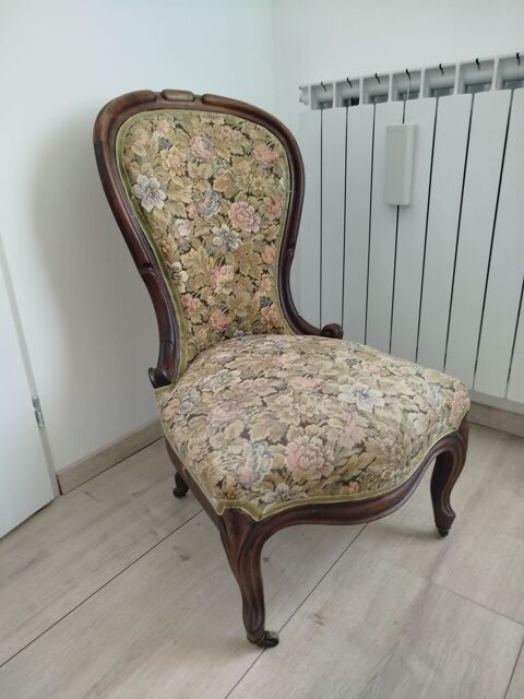 Chaise Liseuse ancienne Montmaurin (31)