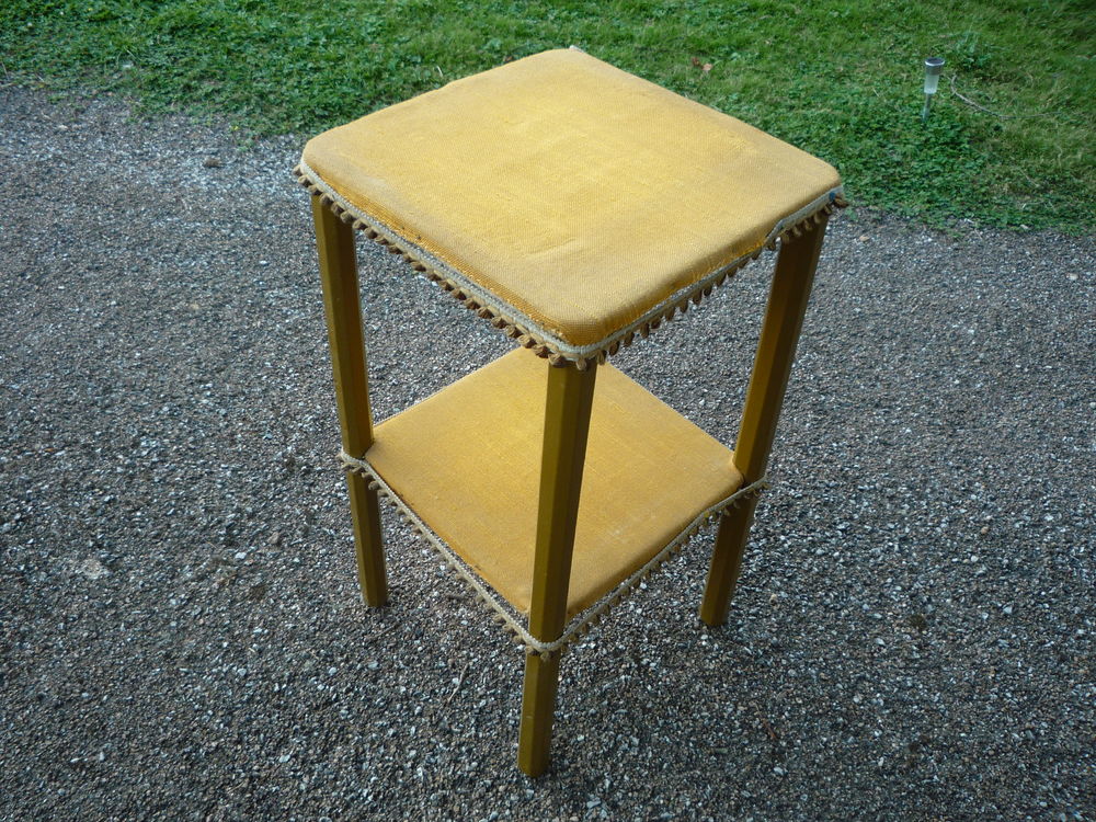 Gu&eacute;ridon/tablette/d&eacute;co Meubles