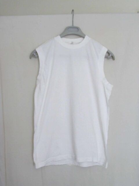 Tee-shirt sans manches, col rond, Blanc, T. M (46 48) TBE 3 Bagnolet (93)