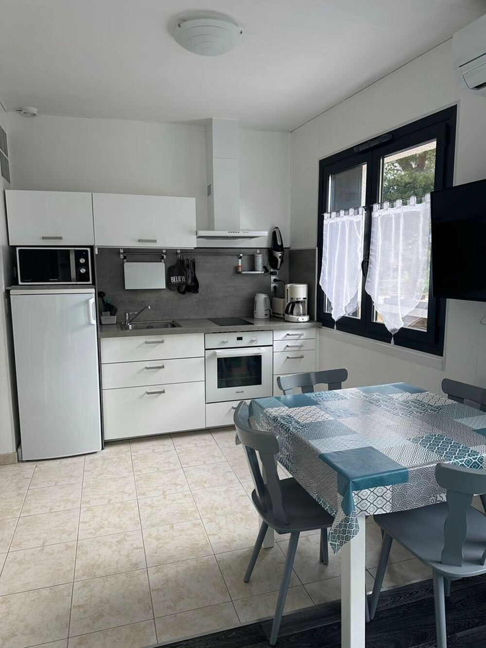  29m²  3***  BALARUC LES BAINS  clim wifi Languedoc-Roussillon, Balaruc-les-Bains (34540)
