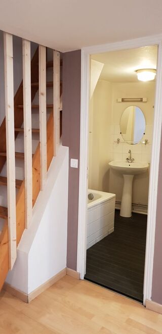  Appartement à louer 2 pièces 36 m²