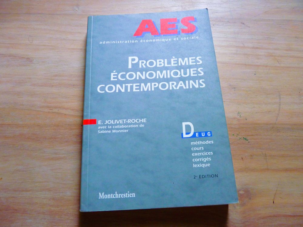 Livre AES probl&egrave;mes economiques contemporains TBE Livres et BD