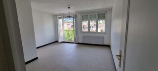  Appartement à louer 4 pièces 72 m² Tarare
