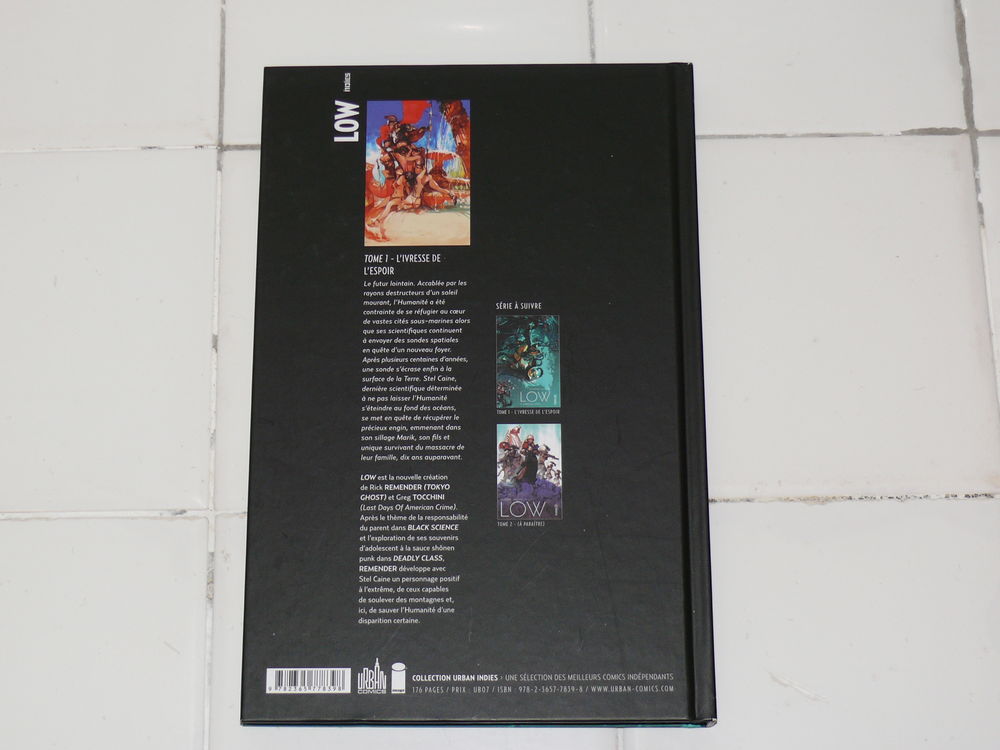 BD "Low" tome 1 Livres et BD