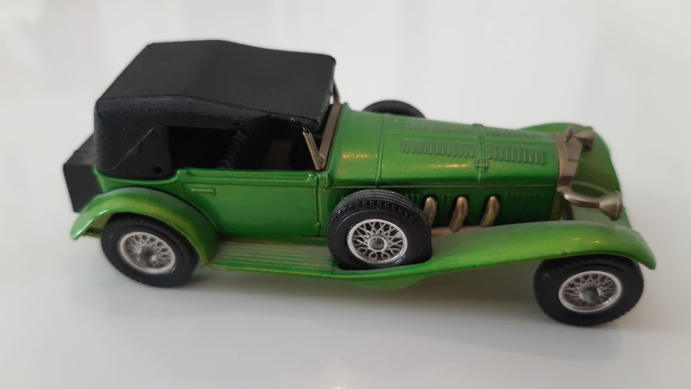 Voiturette de collection ancienne Matchbox 