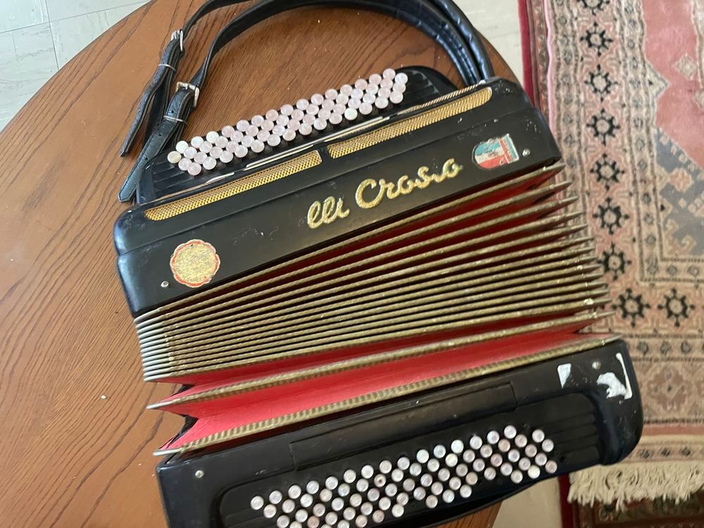accord&eacute;on fratelli crosio Instruments de musique
