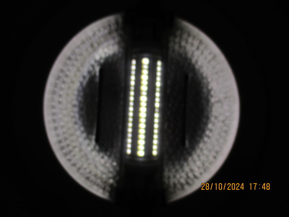 Lampe halog&egrave;ne Décoration