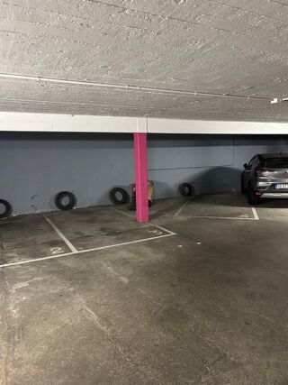  Parking / Garage � vendre 8 m�