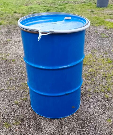 bidon / fut herm�tique 20 Couffoulens (11)