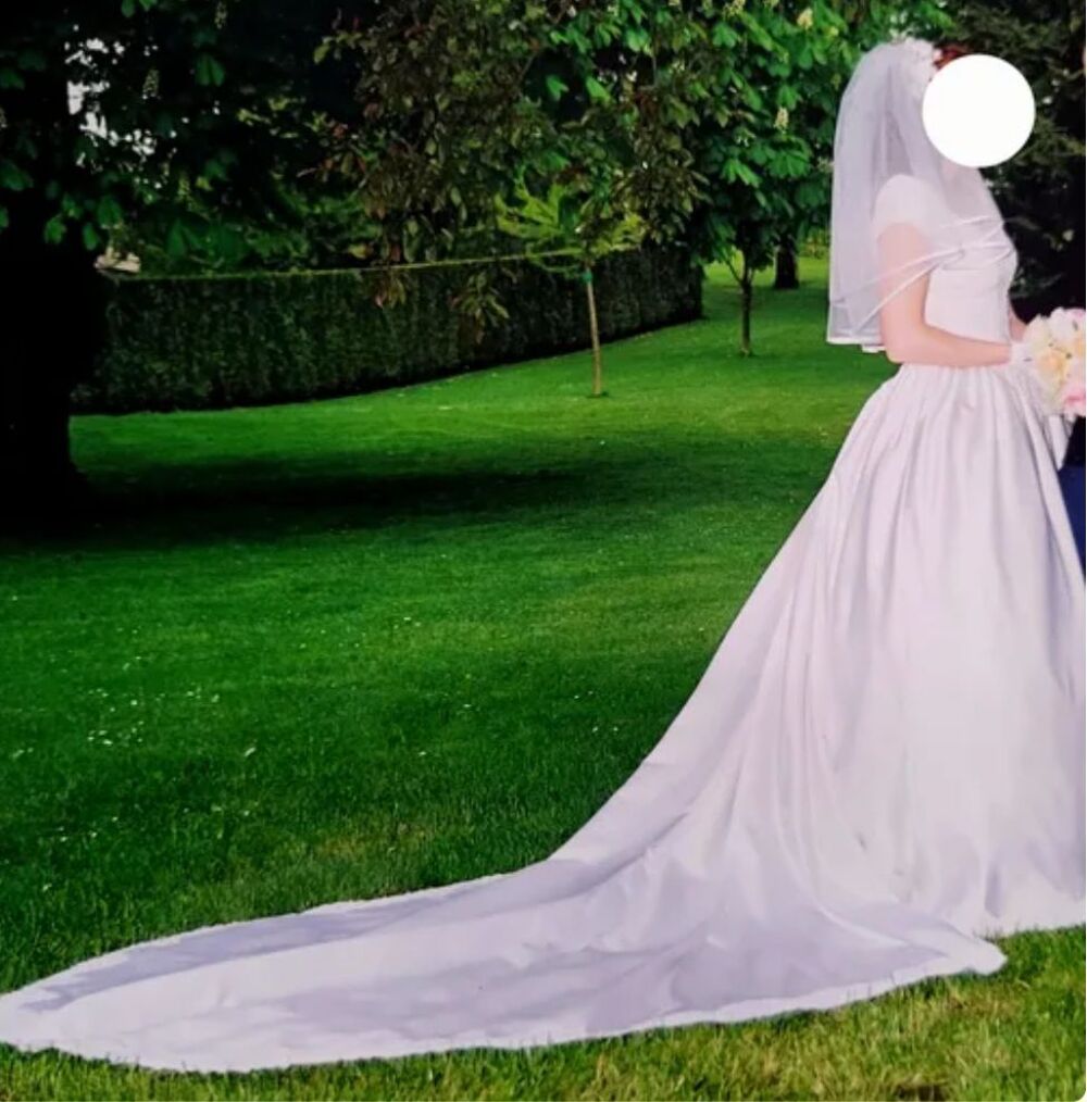 Robe de mari&eacute;e Vtements