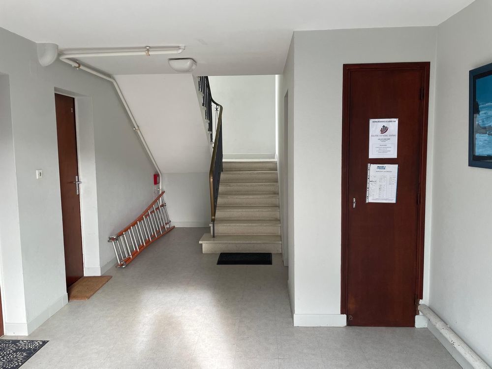 Vente Appartement joli T2 Royan Pontaillac dernier étage avec balcon et garage Royan